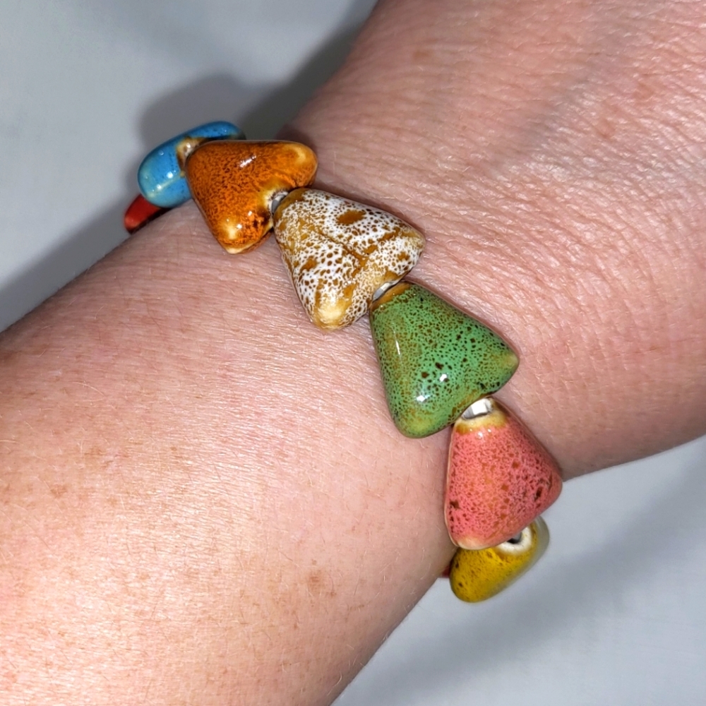 Beautiful stone stretchy bracelet - Picture 5 of 5